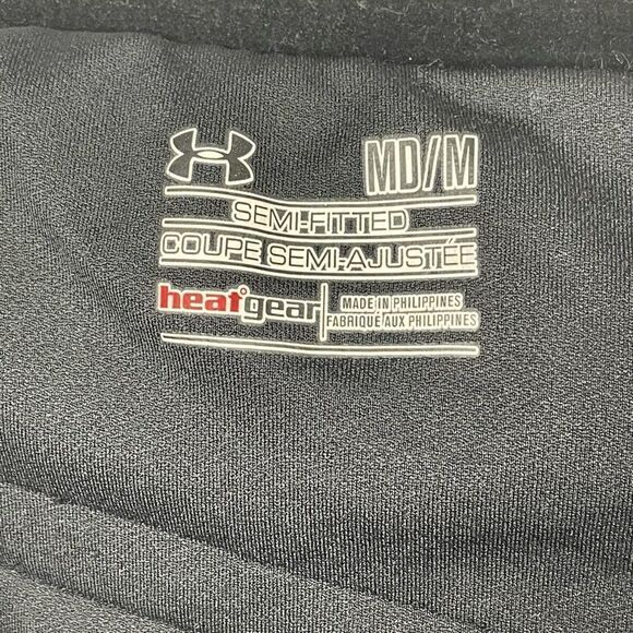 Under Armour Heat Gear Semi-Fitted Neon Short - Women’s M - Picture 4 of 5